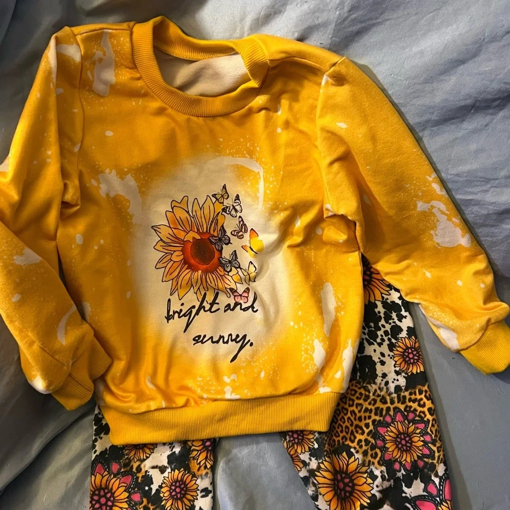 Yellow Sunflower Sweatshirt and Floral Pants Set - Picture 5 of 6